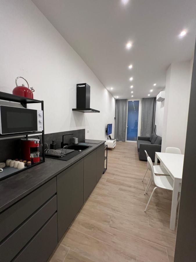 Citywise Vittorio - Independent Apartment Near Bari Central Station Dış mekan fotoğraf
